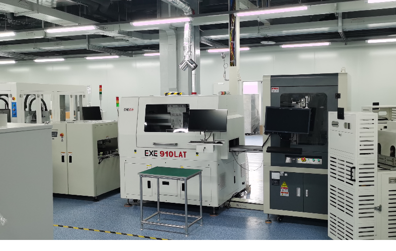 Double spindle splitter customer site