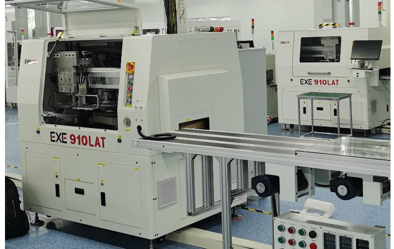 Double spindle splitter customer site