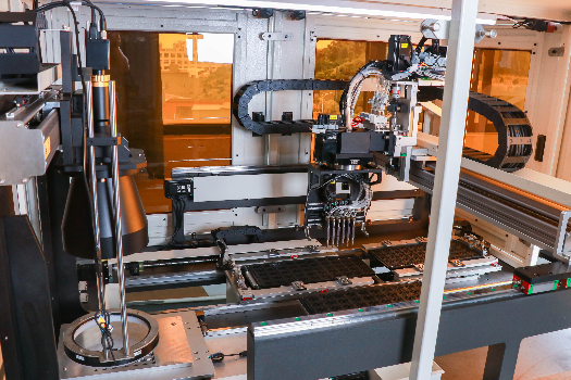 Gantry transport structure