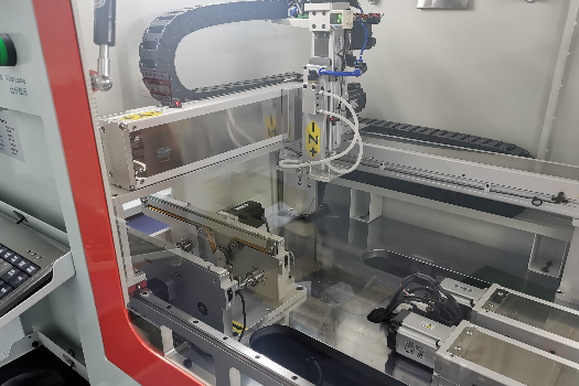 Automatic take-up shaft